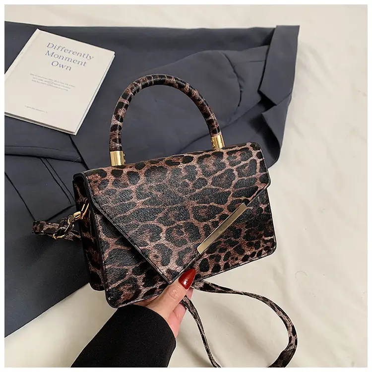 Leopard Print Women's Shoulder Bag 2024 Autumn Winter