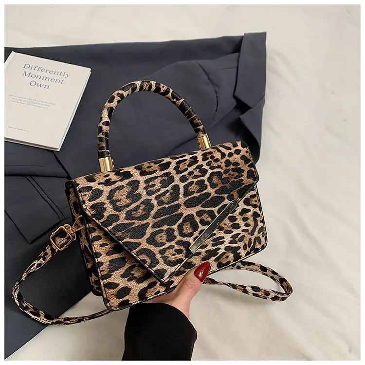 Leopard Print Women's Shoulder Bag 2024 Autumn Winter