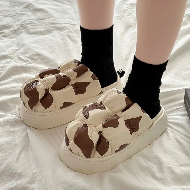 Cow Print Thick-Soled Cotton Slippers, Non-Slip, Odor-Resistant, Women's Slippers, Trendy, High-End Feel, Home Dormitory, Fleece-Lined, Thick-Soled, Warm - Image 6
