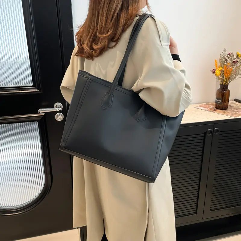 Red Textured Shoulder Tote Bag for Women - Image 7