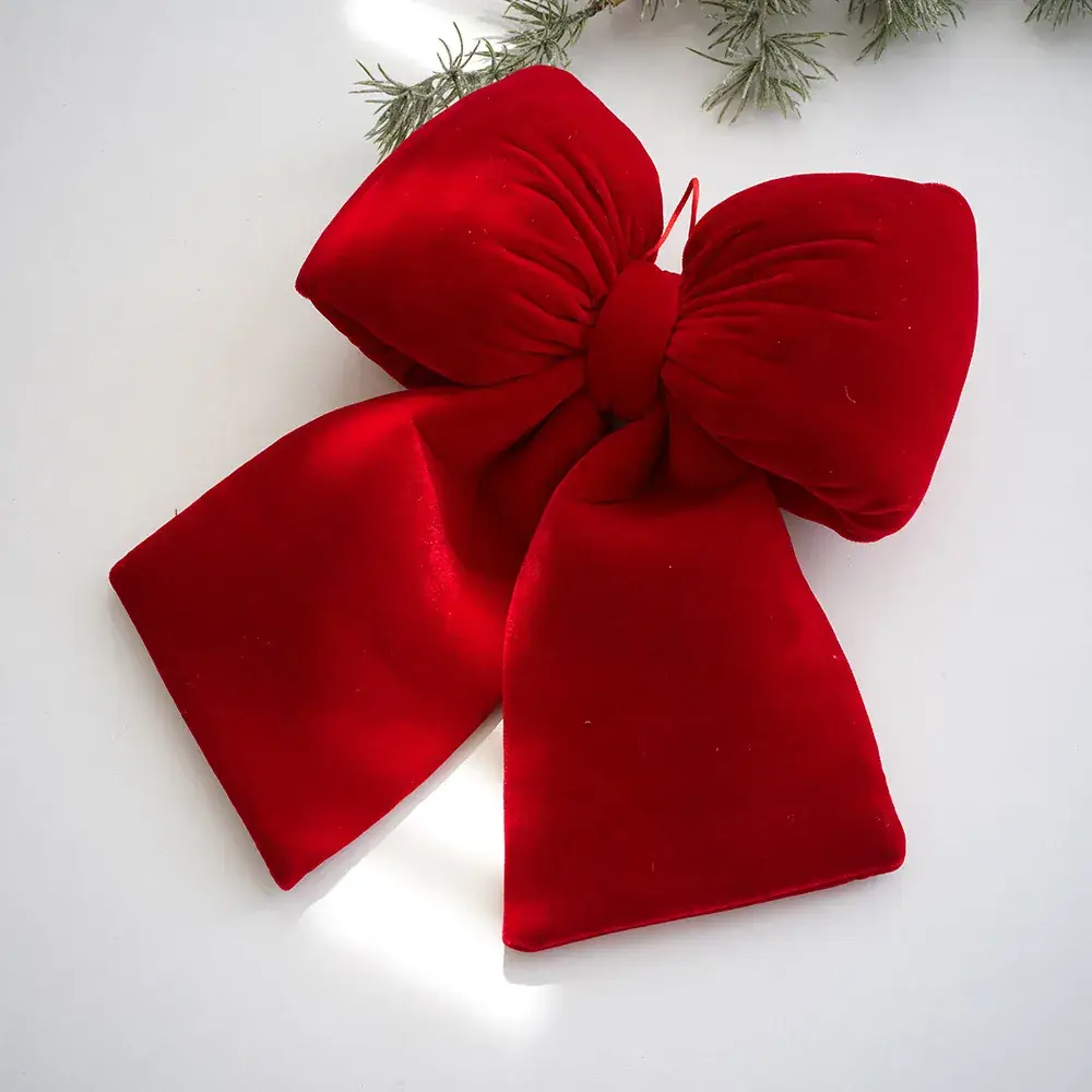 Red Velvet Bow Flannel Christmas Decor — feature 5