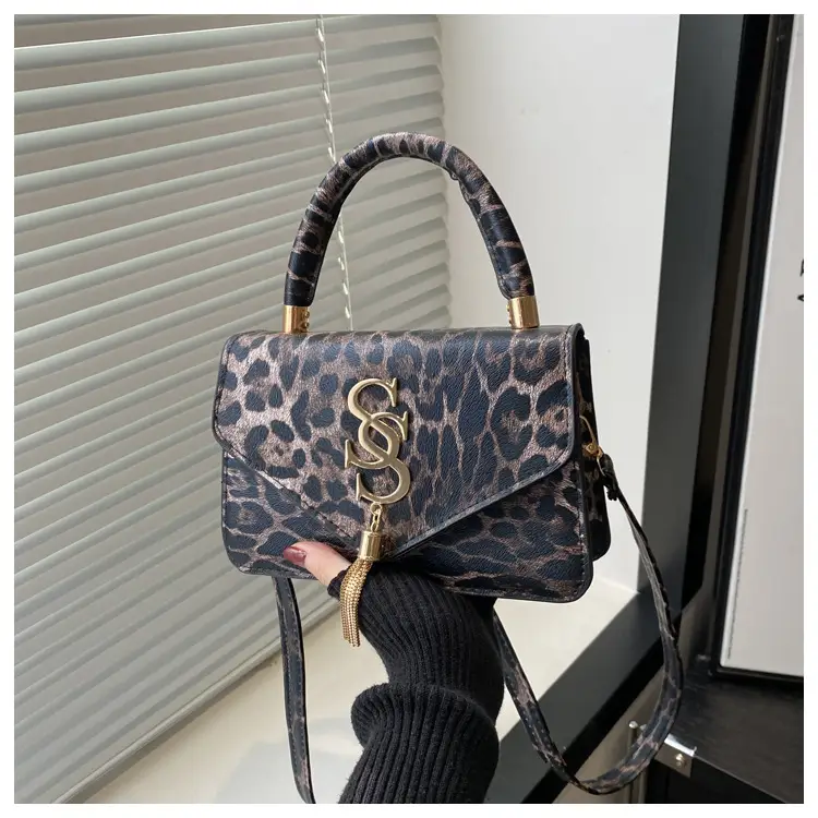 Leopard Print Shoulder Bag for Women 2024 — feature 10