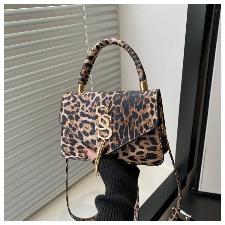 Leopard Print Shoulder Bag for Women 2024 — feature 11