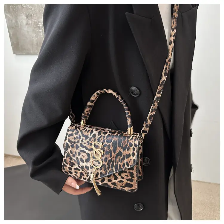 Leopard Print Shoulder Bag for Women 2024 — feature 17