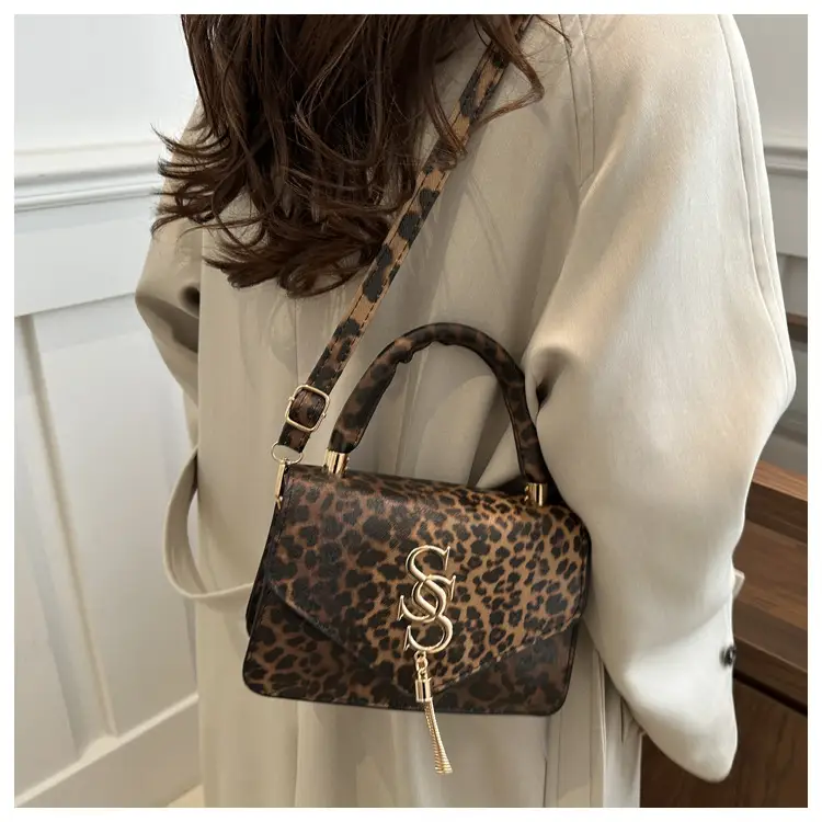 Leopard Print Shoulder Bag for Women 2024 — feature 21