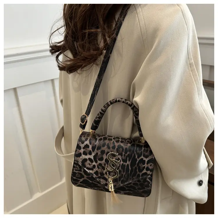 Leopard Print Shoulder Bag for Women 2024 — feature 25