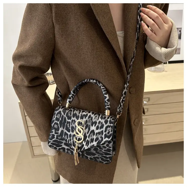 Leopard Print Shoulder Bag for Women 2024 — feature 31