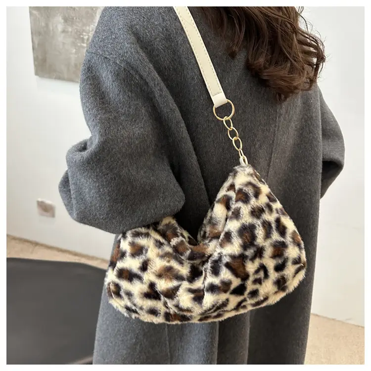 2024 New Leopard Print Fleece Shoulder Bag Women — feature 10