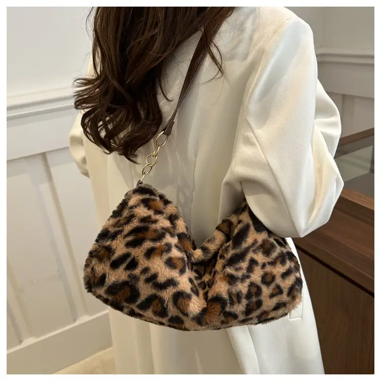 2024 New Leopard Print Fleece Shoulder Bag Women — feature 14
