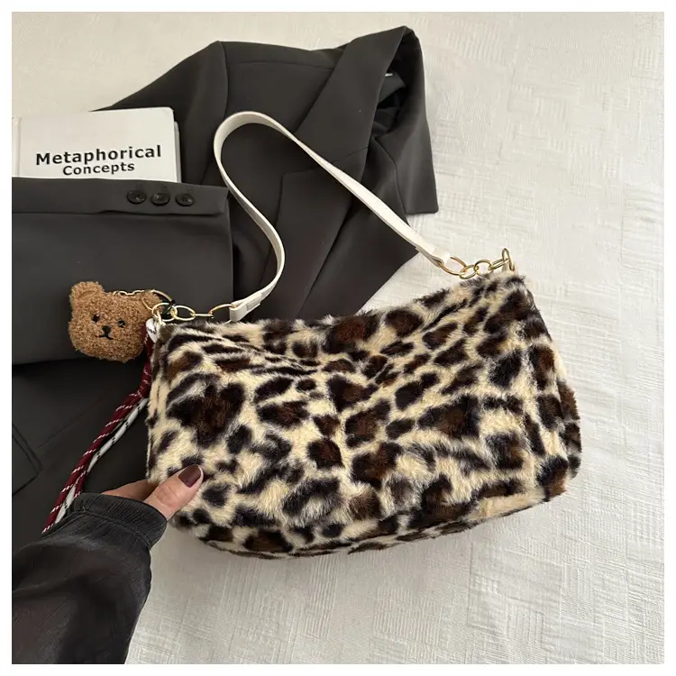 2024 New Leopard Print Fleece Shoulder Bag Women — feature 19