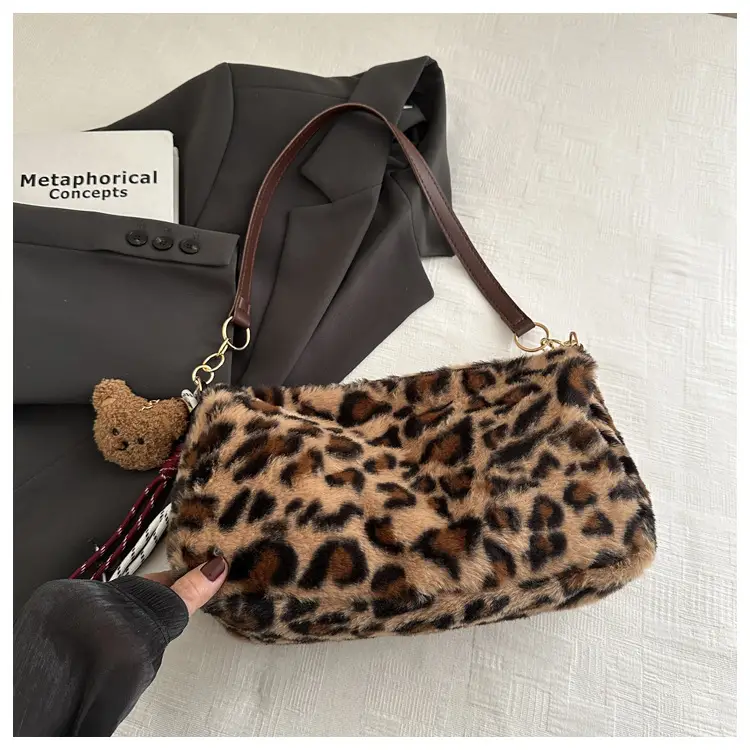 2024 New Leopard Print Fleece Shoulder Bag Women — feature 21