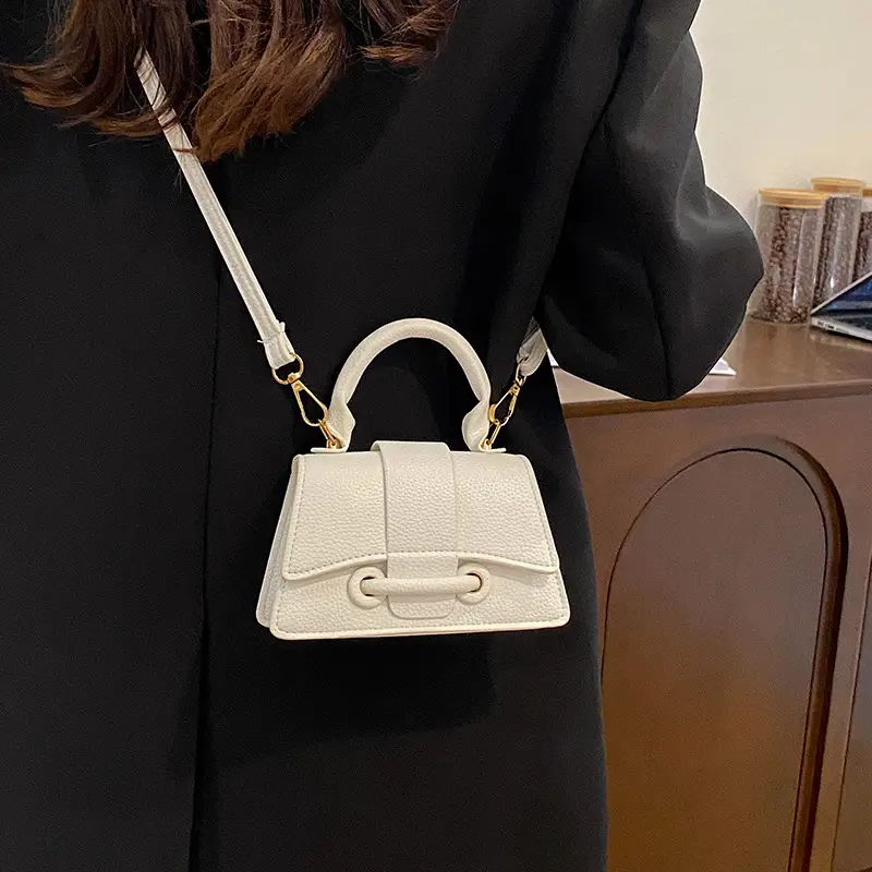 White Korean Style Shoulder Crossbody Bag 2024 - Image 7