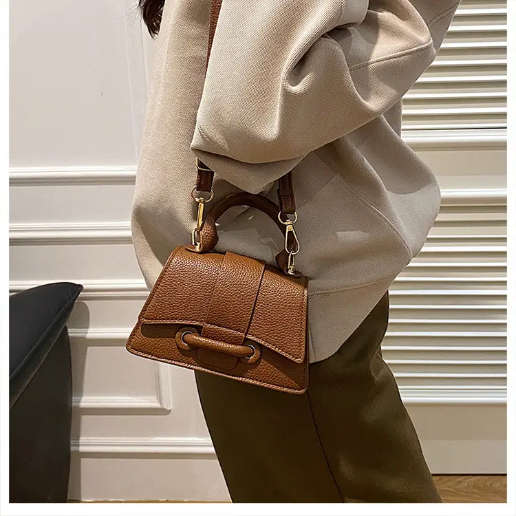 White Korean Style Shoulder Crossbody Bag 2024 — feature 24