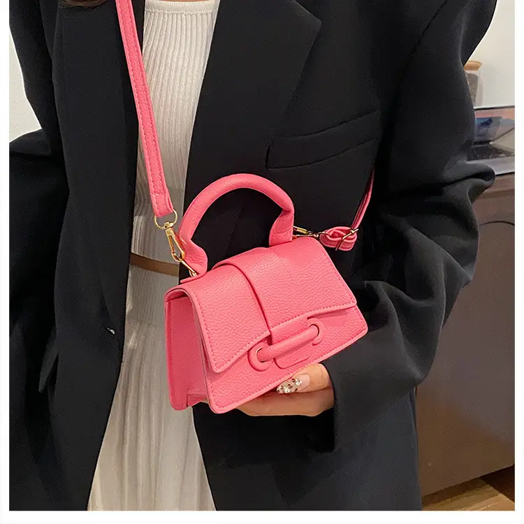 White Korean Style Shoulder Crossbody Bag 2024 — feature 34