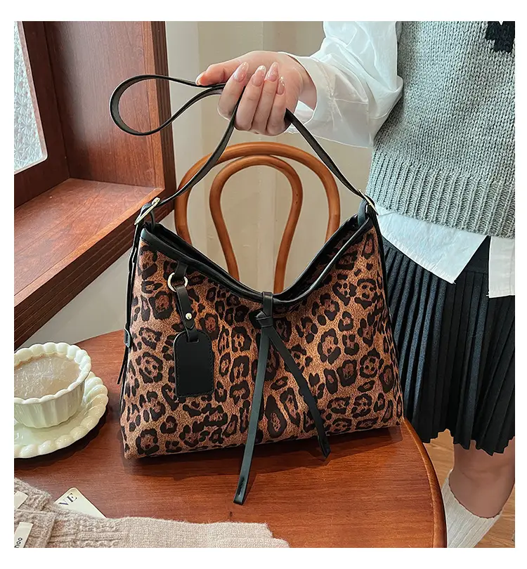 Leopard Print Shoulder Crossbody Bag Women 2024 — feature 1