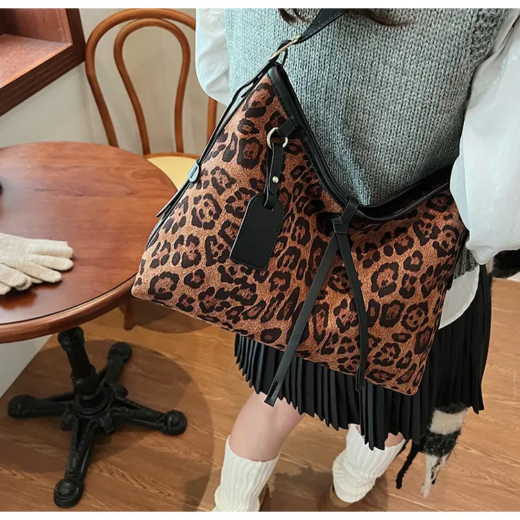 Leopard Print Shoulder Crossbody Bag Women 2024 — feature 13