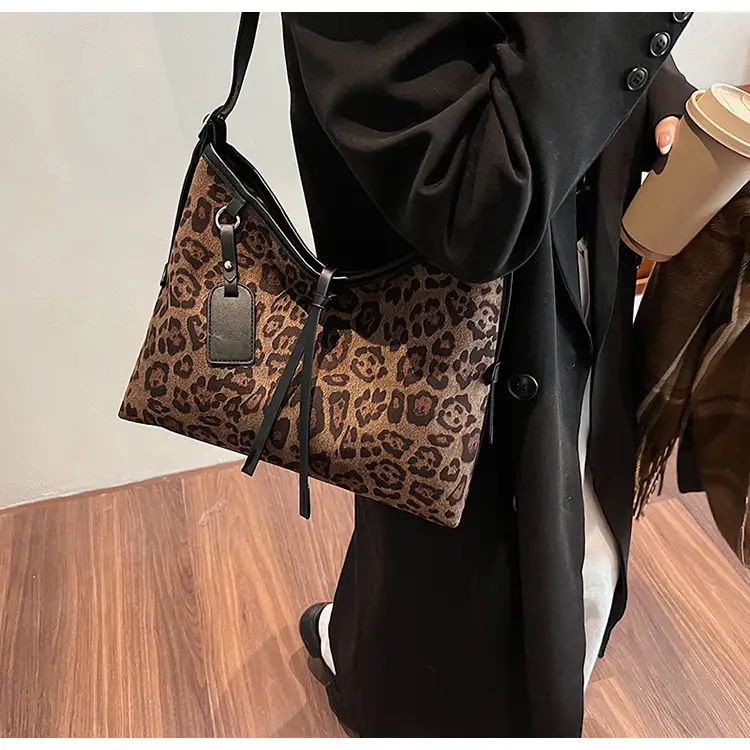 Leopard Print Shoulder Crossbody Bag Women 2024 — feature 16