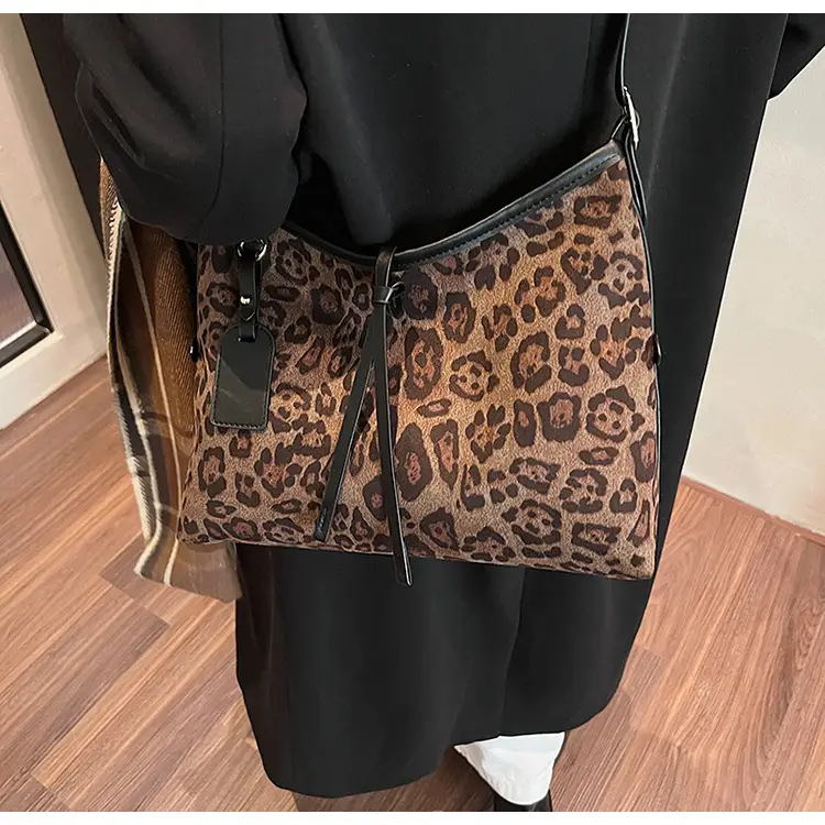 Leopard Print Shoulder Crossbody Bag Women 2024 — feature 18