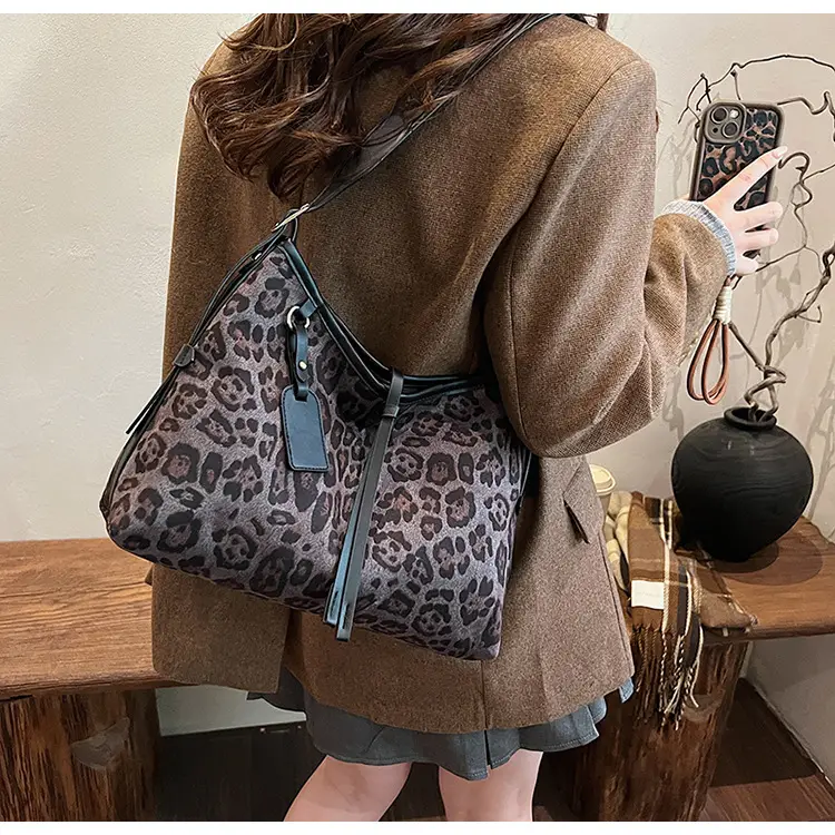 Leopard Print Shoulder Crossbody Bag Women 2024 — feature 19