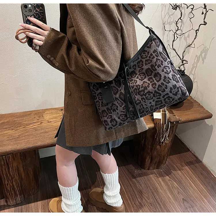 Leopard Print Shoulder Crossbody Bag Women 2024 — feature 20