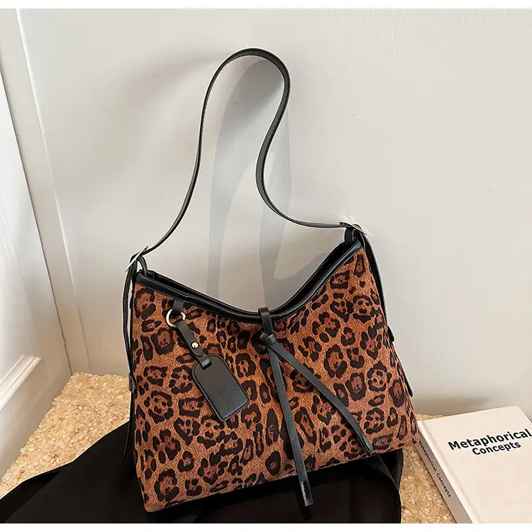Leopard Print Shoulder Crossbody Bag Women 2024 — feature 24