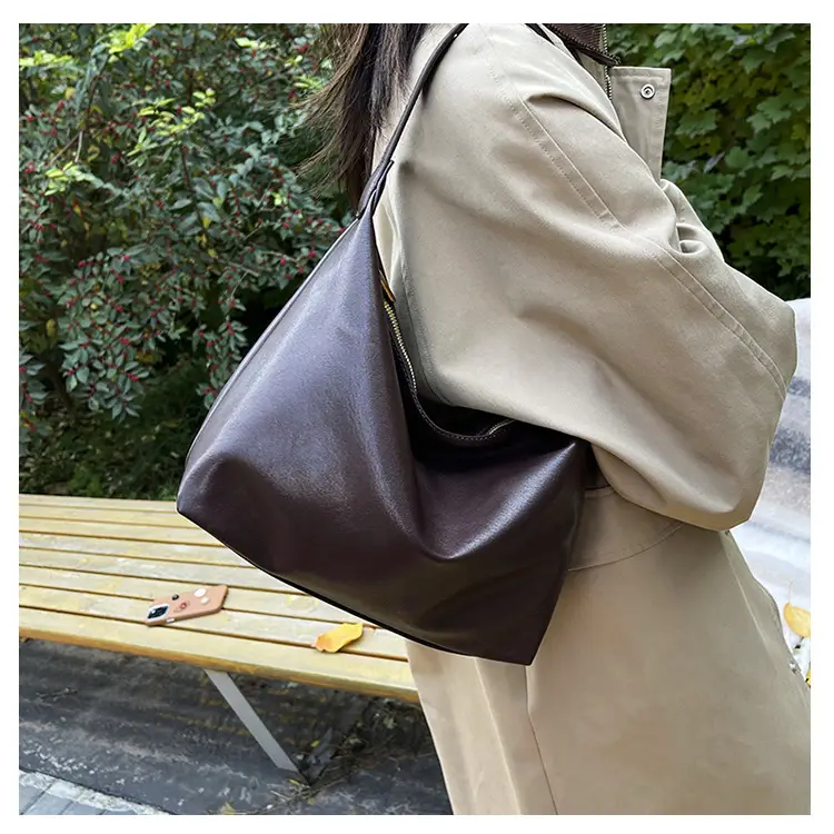 Large Capacity Women's Bag Retro 2024 Shoulder Crossbody Commuter — feature 10