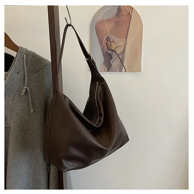 Large Capacity Women's Bag Retro 2024 Shoulder Crossbody Commuter — feature 30