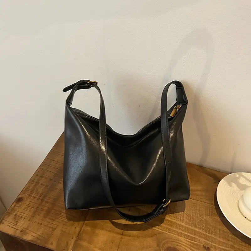 Large Capacity Women's Bag Retro 2024 Shoulder Crossbody Commuter - Image 2