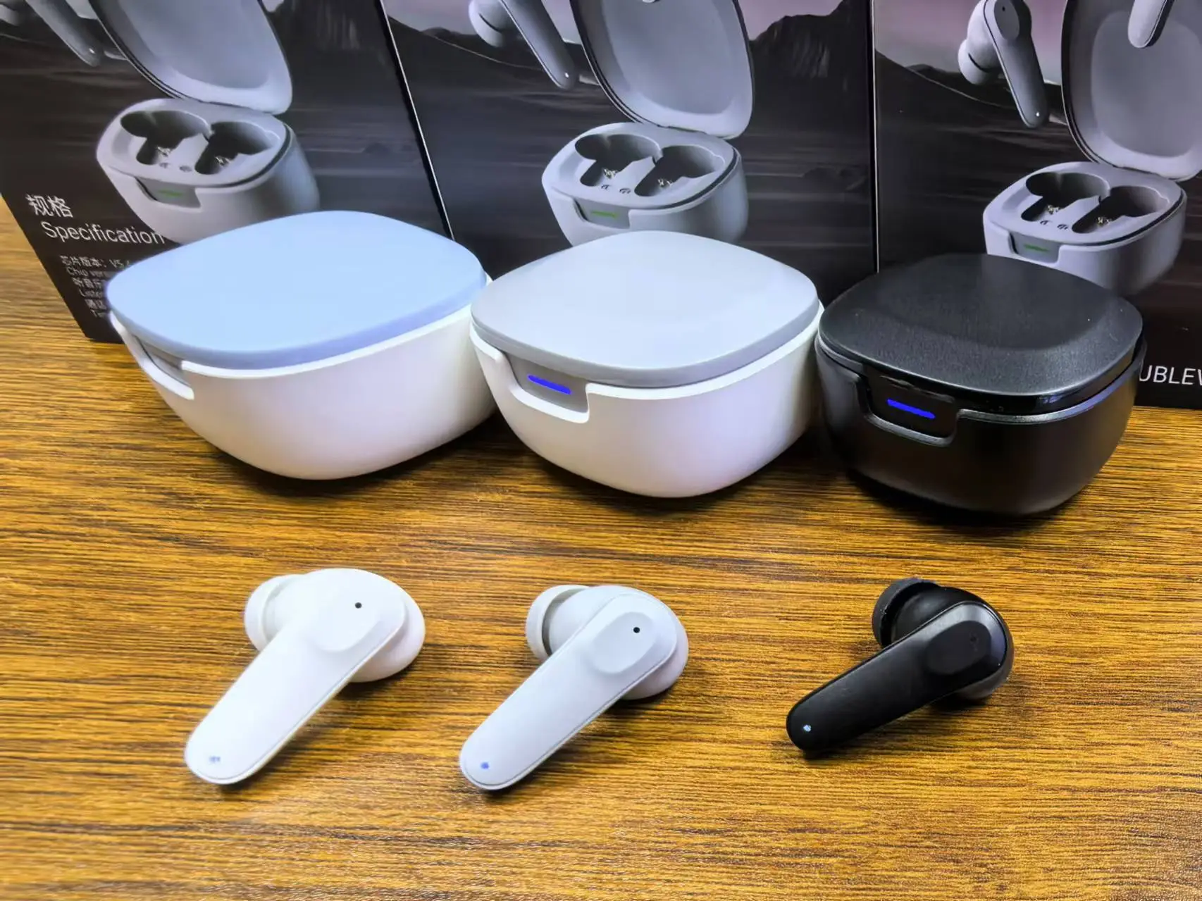 Binaural Bluetooth Headset with Noise Cancellation — feature 8