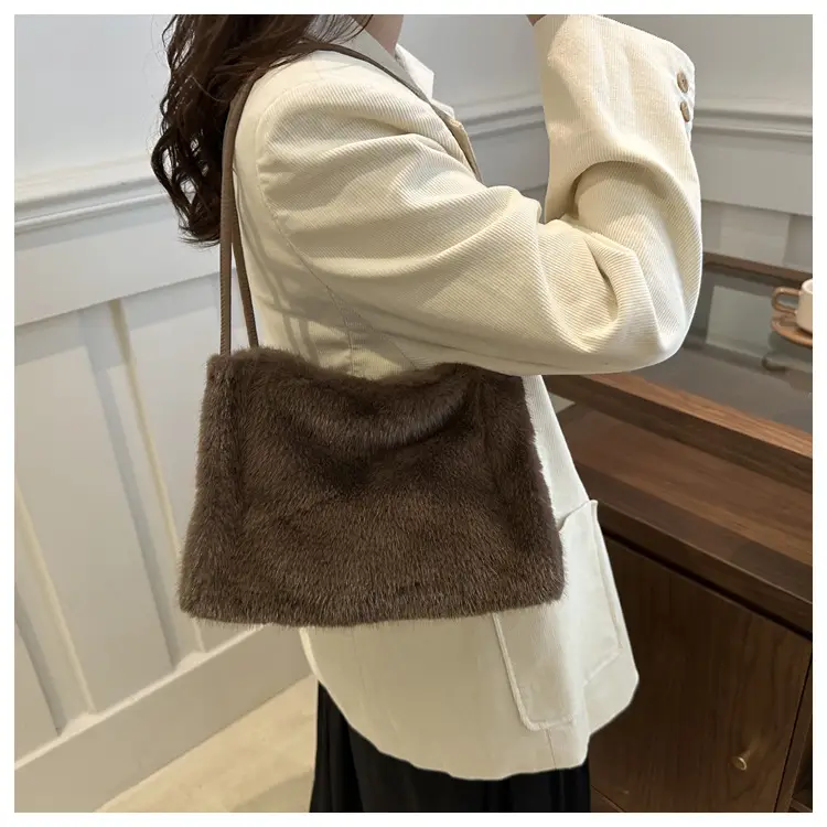 Pink Faux Fur Shoulder Bag for Women 2024 Winter — feature 16