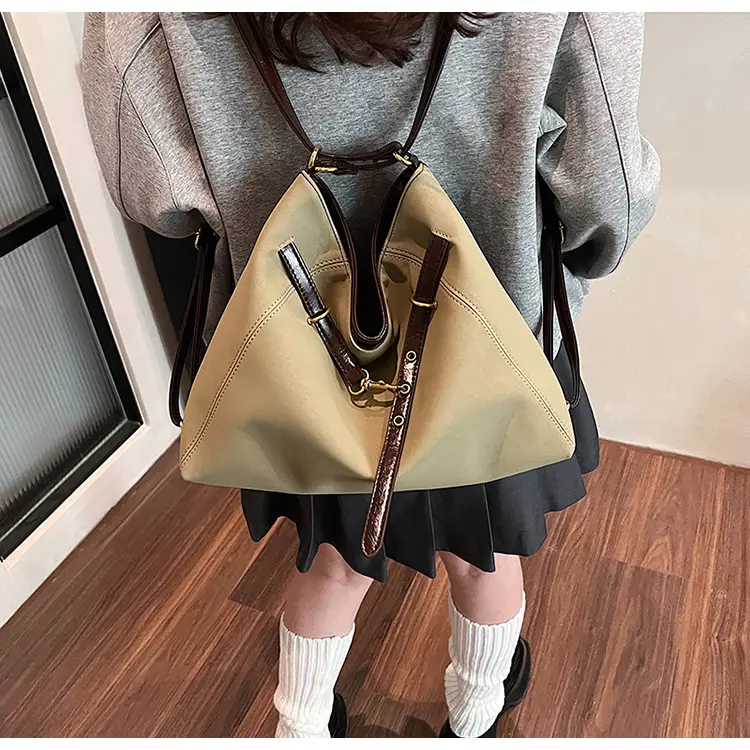 Maillard Women's Large Capacity Crossbody Bag — feature 33