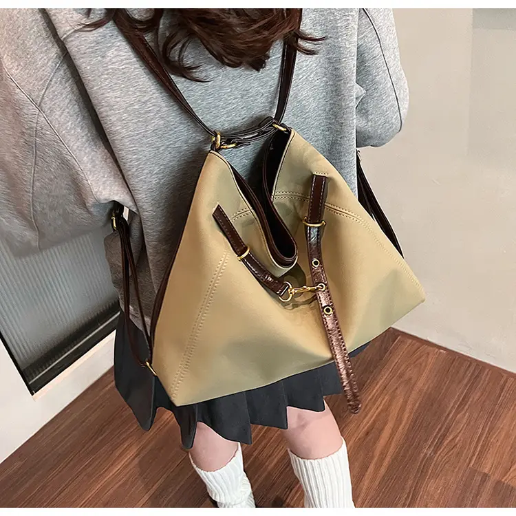 Maillard Women's Large Capacity Crossbody Bag — feature 34