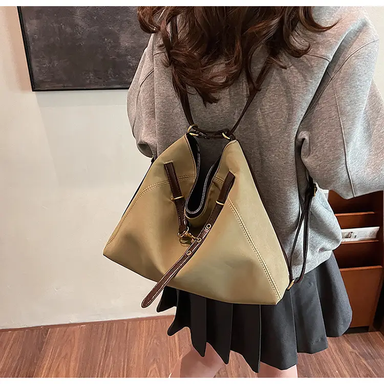 Maillard Women's Large Capacity Crossbody Bag — feature 35