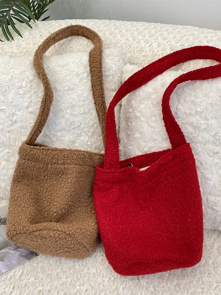 Pink Korean Plush Bucket Bag for Students Winter Commute