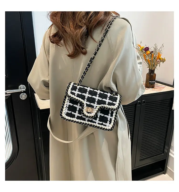 Korean Style Wool Chain Small Square Bag 2024 — feature 16