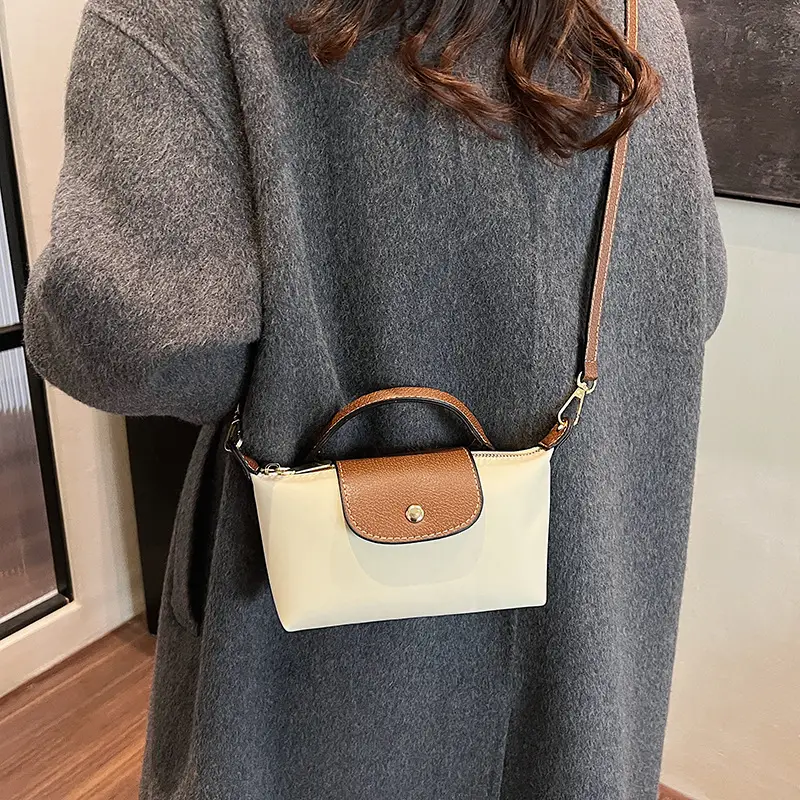 Retro Brown Nylon Crossbody Bag for Women 2025 - Image 10