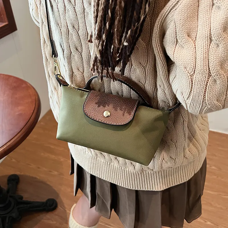 Retro Brown Nylon Crossbody Bag for Women 2025 - Image 12