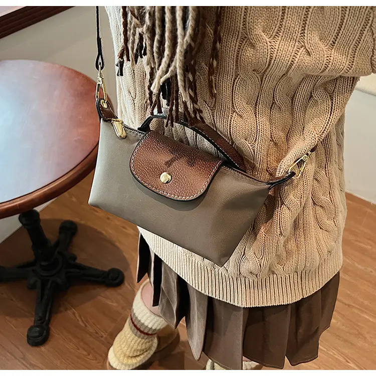Retro Brown Nylon Crossbody Bag for Women 2025 — feature 29