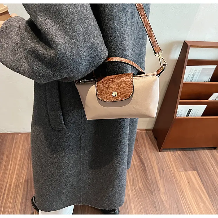 Retro Brown Nylon Crossbody Bag for Women 2025 — feature 37