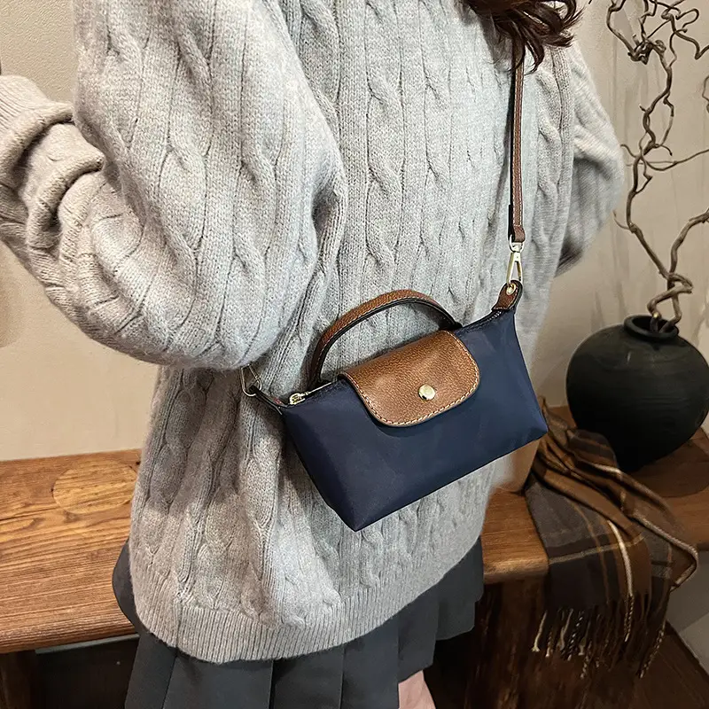 Retro Brown Nylon Crossbody Bag for Women 2025 - Image 5