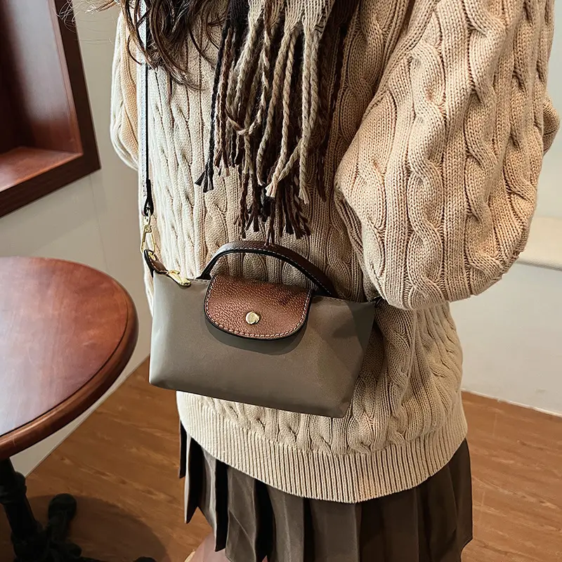 Retro Brown Nylon Crossbody Bag for Women 2025 - Image 7