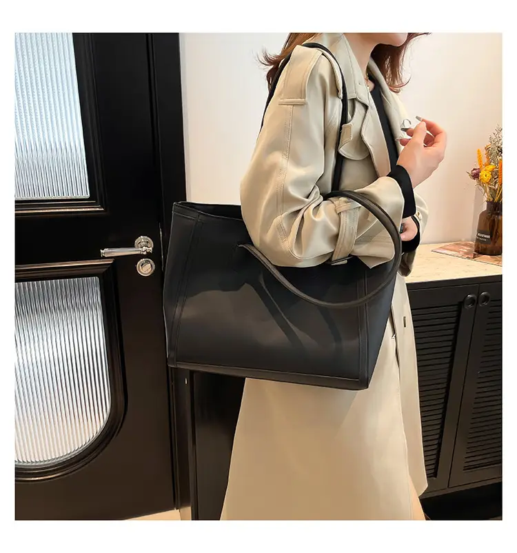 Retro Korean Style Leather Shoulder Tote Brown — feature 16