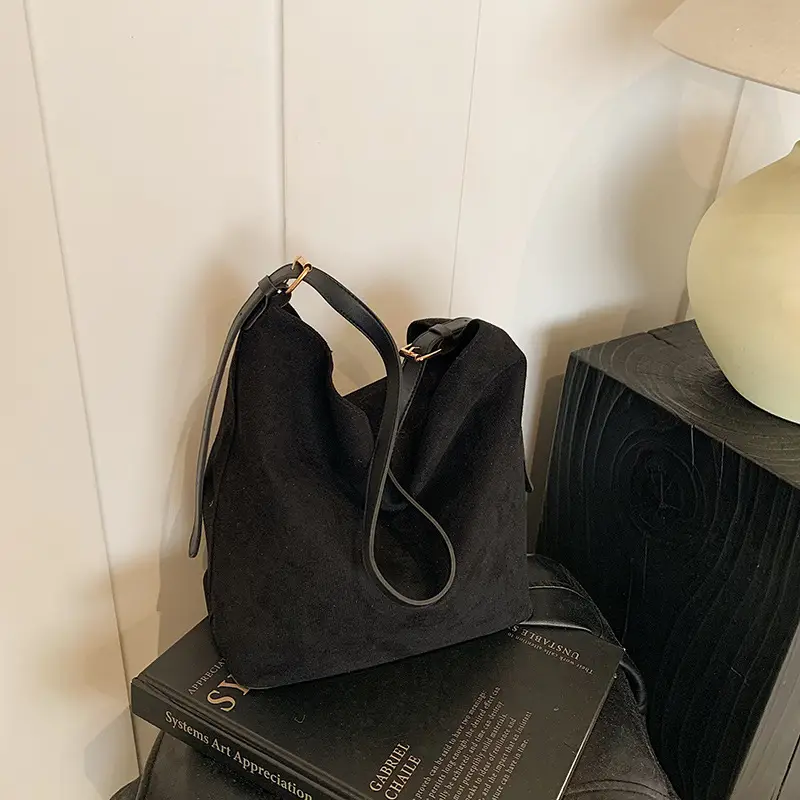 Women's Brown Faux Fur Leopard Tote Bag 2024 - Image 10