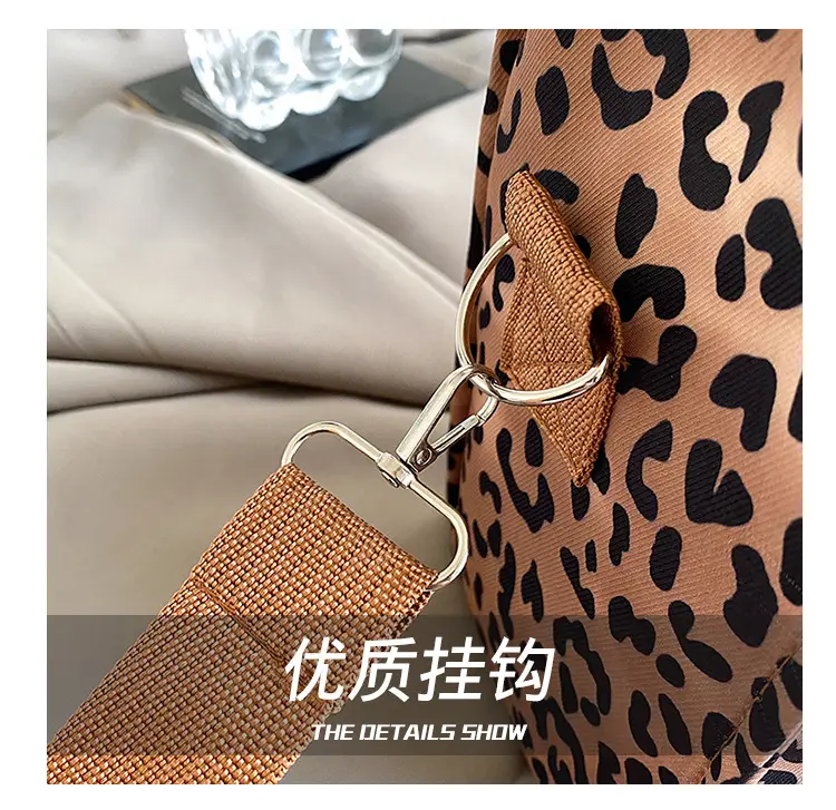 Leopard Print Large Shoulder Bag for Women — feature 4