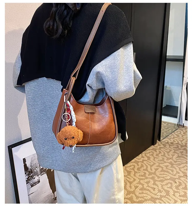 Women's Maillard Shoulder Bag Large Capacity Brown Crossbody — feature 2