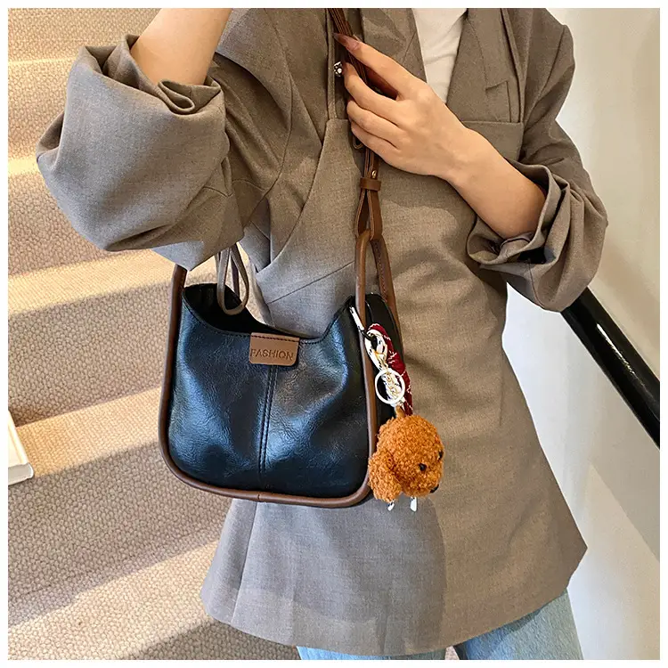 Women's Maillard Shoulder Bag Large Capacity Brown Crossbody — feature 21