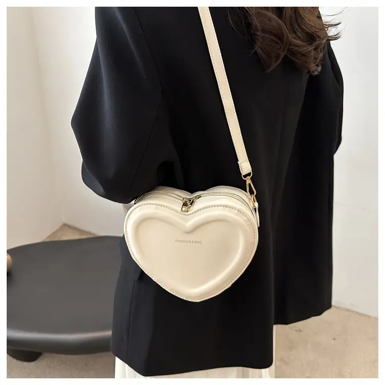 Heart Shaped Green Women's Crossbody Bag — feature 12