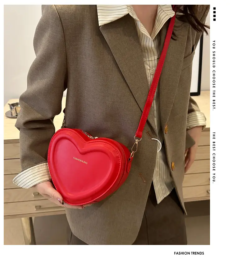 Heart Shaped Green Women's Crossbody Bag — feature 2