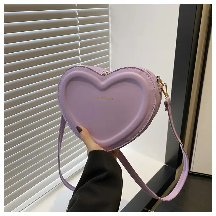 Heart Shaped Green Women's Crossbody Bag — feature 28