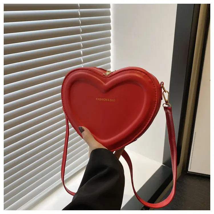 Heart Shaped Green Women's Crossbody Bag - Image 8